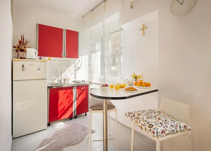 Marianne's Place Apartment Split