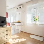 Marianne's Place Split