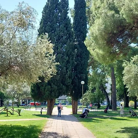 Marianne's Place Apartment Split