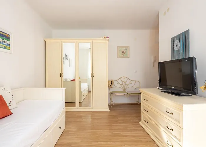 Marianne's Place Apartment